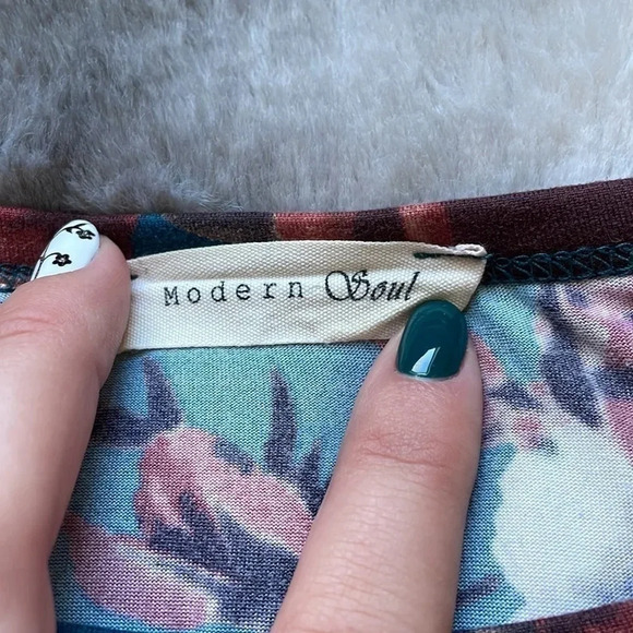 MODERN SOUL LONG‎ SLEEVE STRIPE SLEEVE FALL FLORAL TUNIC TOP MEDIUM LARGE - Picture 2 of 4